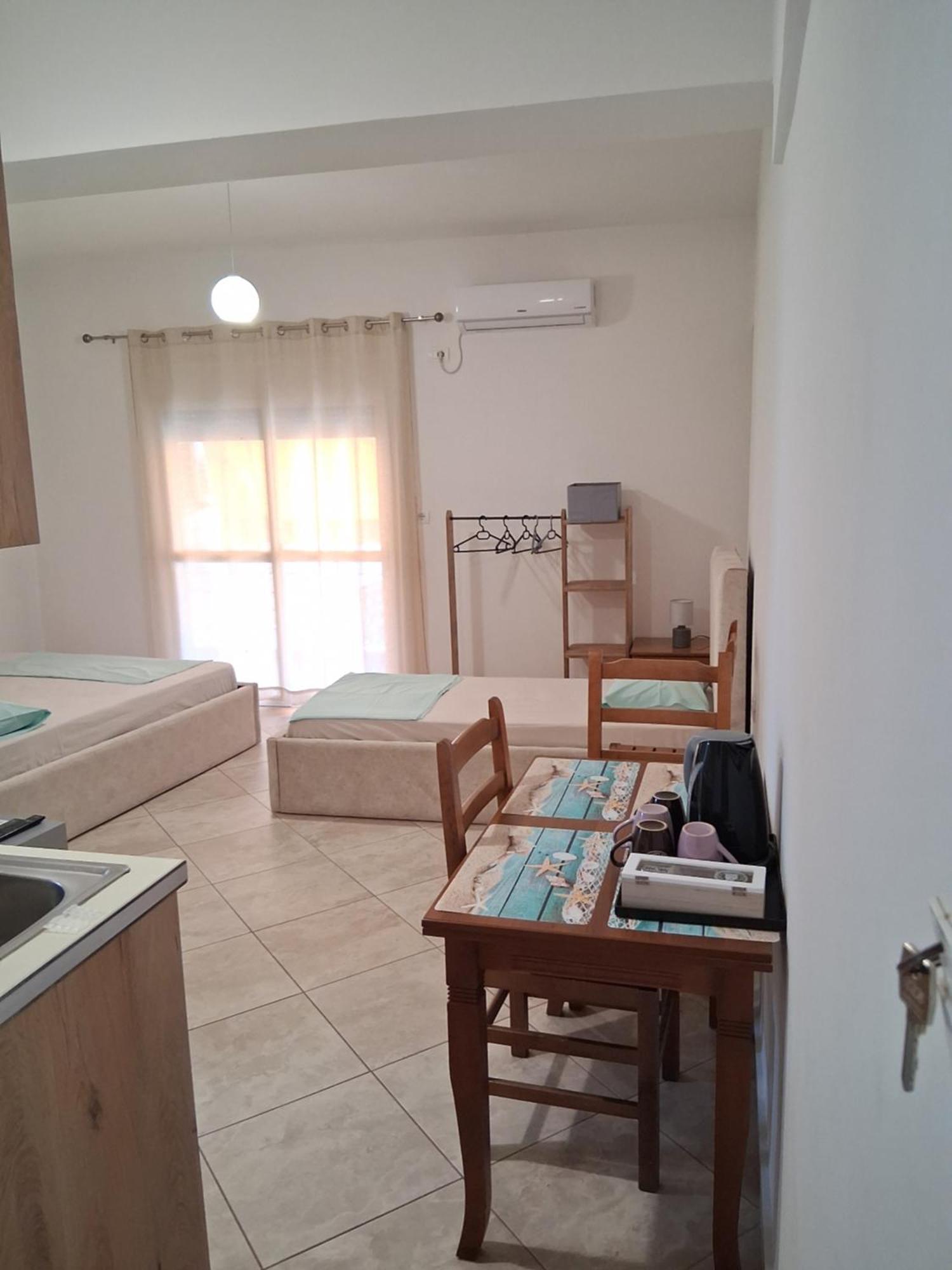 Rooms With View Himare Rom bilde